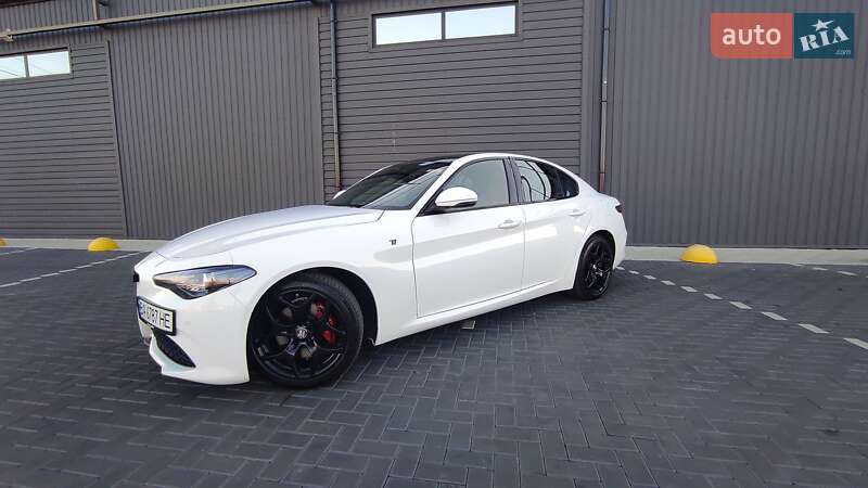 Седан Alfa Romeo Giulia 2022 в Кропивницком