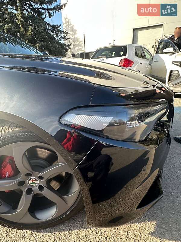 Седан Alfa Romeo Giulia 2018 в Києві