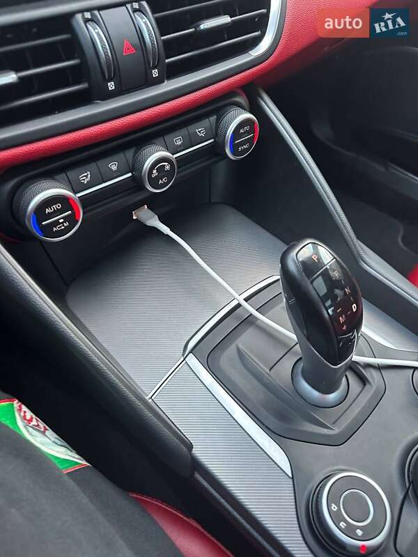 Седан Alfa Romeo Giulia 2018 в Києві