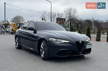 Седан Alfa Romeo Giulia 2018 в 