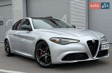 Седан Alfa Romeo Giulia 2018 в 