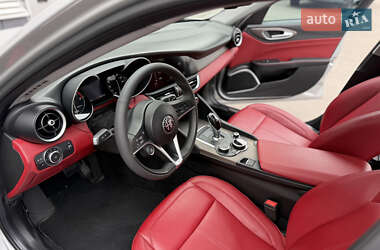 Седан Alfa Romeo Giulia 2018 в 