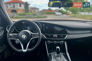 Седан Alfa Romeo Giulia 2019 в 