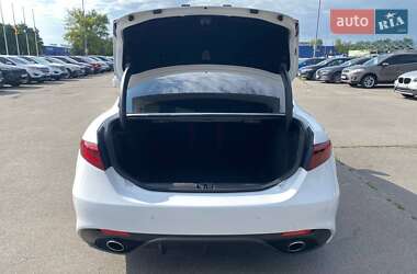 Седан Alfa Romeo Giulia 2018 в 