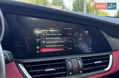 Седан Alfa Romeo Giulia 2020 в 