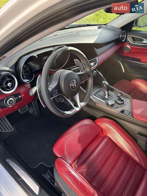 Седан Alfa Romeo Giulia 2017 в Коростене