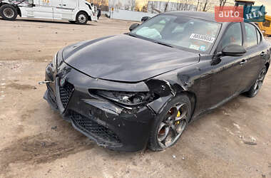 Седан Alfa Romeo Giulia 2017 в 