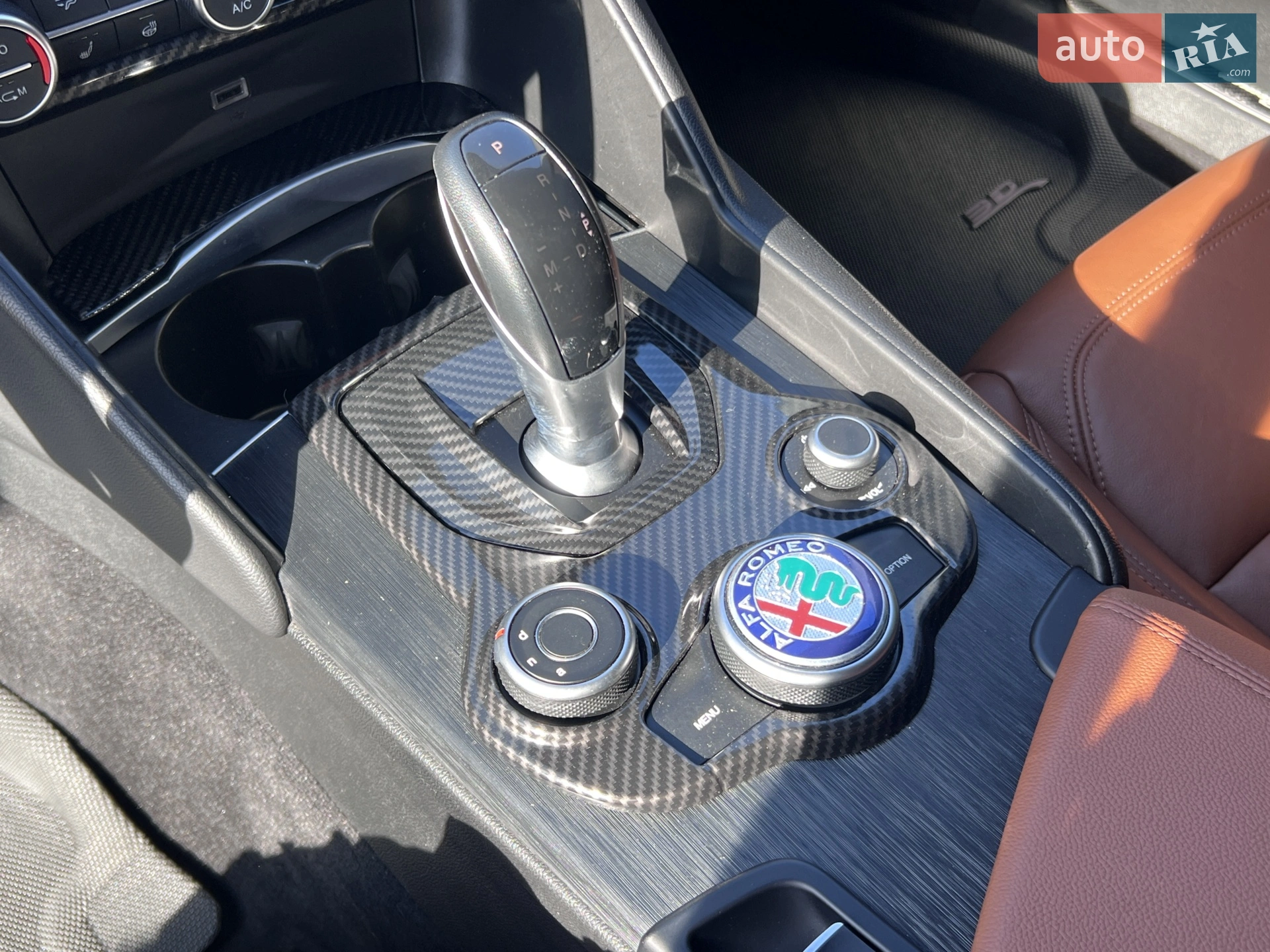 2018 Alfa Romeo Giulia - мініатюра 26
