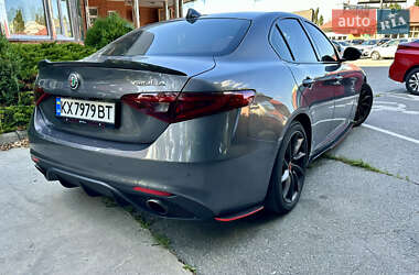 Седан Alfa Romeo Giulia 2016 в Киеве