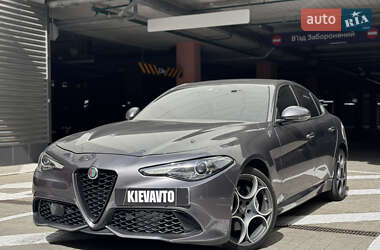 Седан Alfa Romeo Giulia 2023 в Киеве