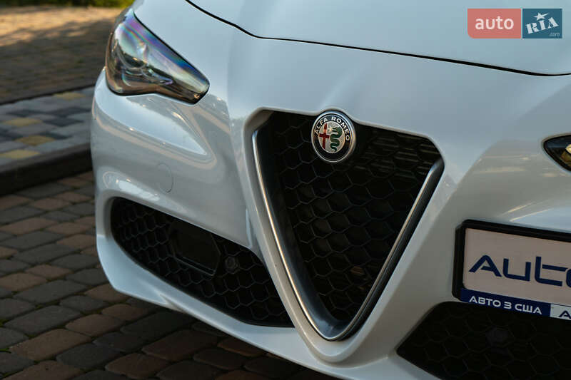 Седан Alfa Romeo Giulia 2018 в Києві
