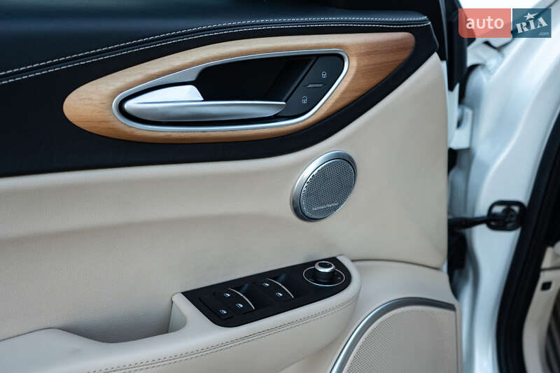 Седан Alfa Romeo Giulia 2018 в Києві