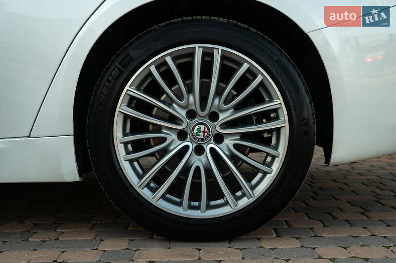 Седан Alfa Romeo Giulia 2018 в Києві