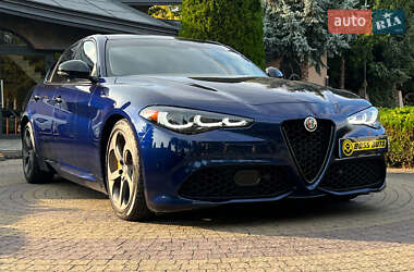 Седан Alfa Romeo Giulia 2017 в Львове