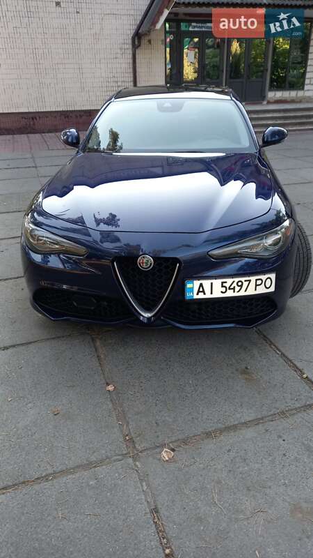 Седан Alfa Romeo Giulia 2017 в Киеве
