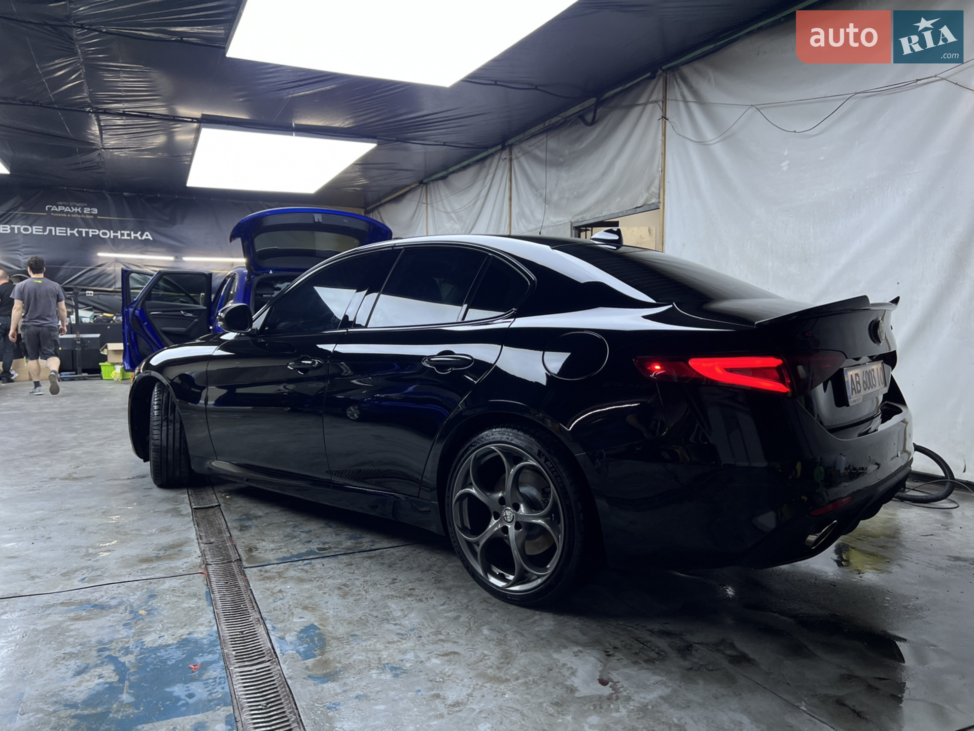 2018 Alfa Romeo Giulia - мініатюра 4