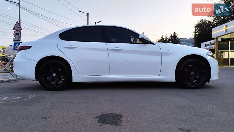 Седан Alfa Romeo Giulia 2022 в Кропивницком