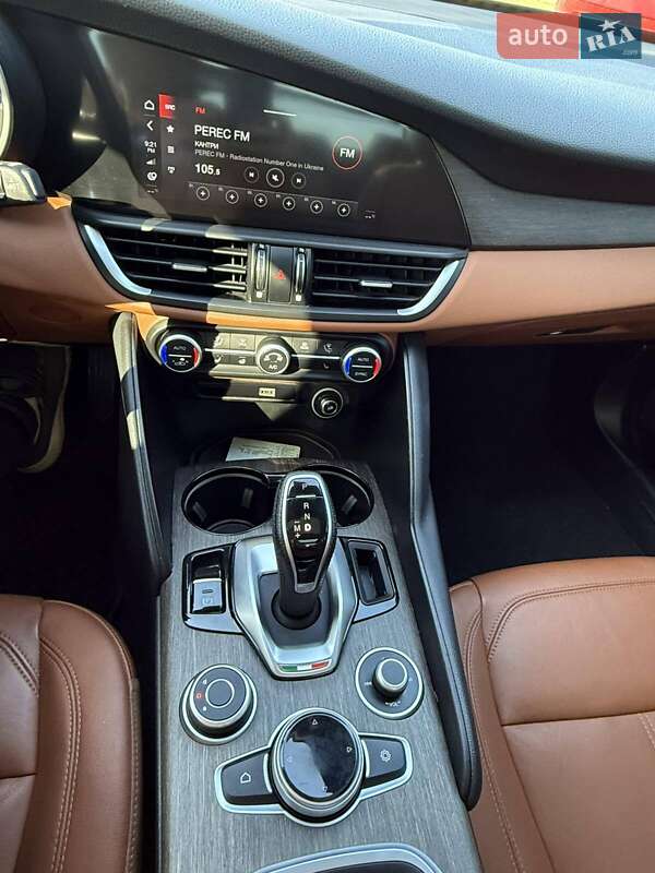 Седан Alfa Romeo Giulia 2021 в Киеве фото 14 Седан Alfa Romeo Giulia 2021 в Киеве