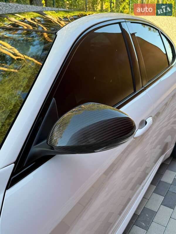 Седан Alfa Romeo Giulia 2017 в Львові фото 8 Седан Alfa Romeo Giulia 2017 в Львові