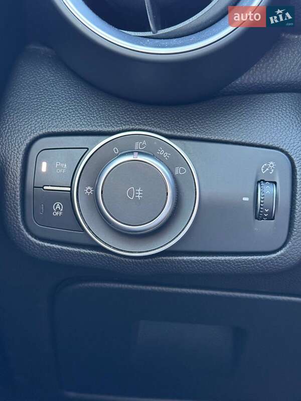 Седан Alfa Romeo Giulia 2017 в Львові фото 12 Седан Alfa Romeo Giulia 2017 в Львові