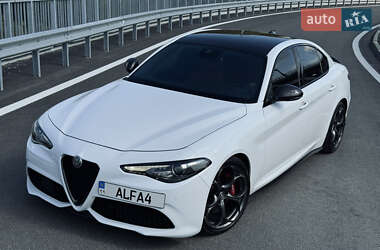 Седан Alfa Romeo Giulia 2019 в Чернігові