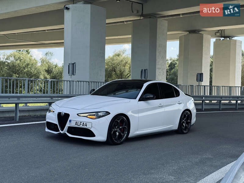 Седан Alfa Romeo Giulia 2019 в Чернигове