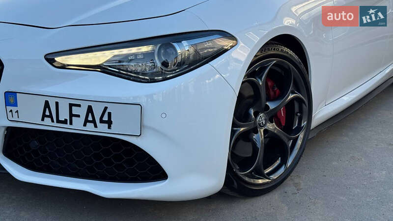 Седан Alfa Romeo Giulia 2019 в Чернигове