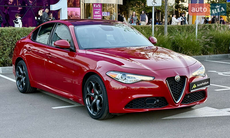 Седан Alfa Romeo Giulia 2019 в Киеве