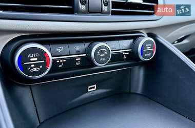 Седан Alfa Romeo Giulia 2019 в 