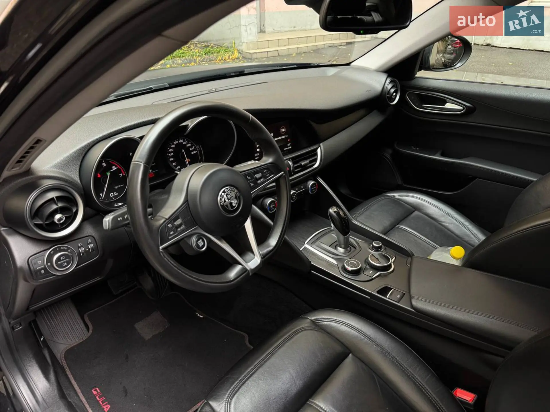 2016 Alfa Romeo Giulia - мініатюра 32