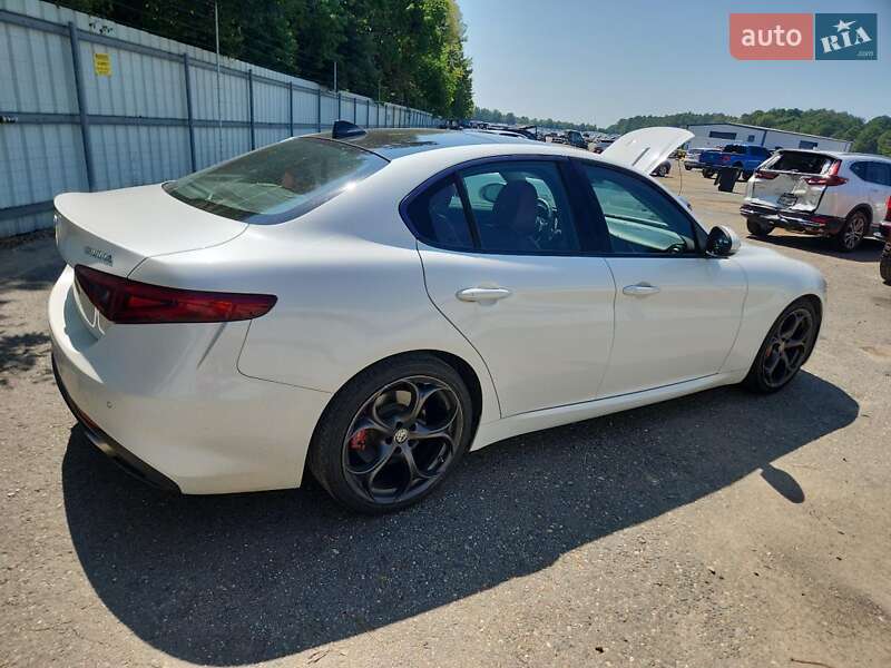 Седан Alfa Romeo Giulia 2017 в Вінниці фото 3 Седан Alfa Romeo Giulia 2017 в Вінниці