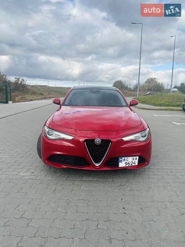Седан Alfa Romeo Giulia 2018 в Львове фото 7 Седан Alfa Romeo Giulia 2018 в Львове