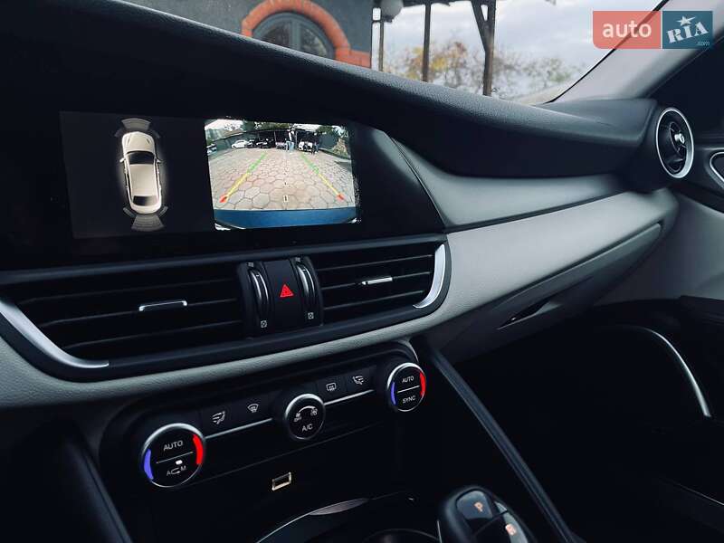 Седан Alfa Romeo Giulia 2017 в Николаеве