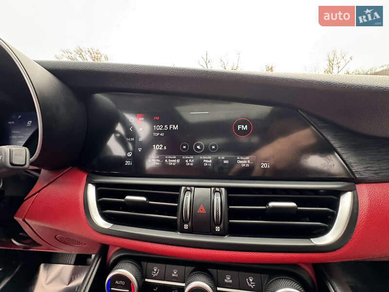 Седан Alfa Romeo Giulia 2020 в Києві