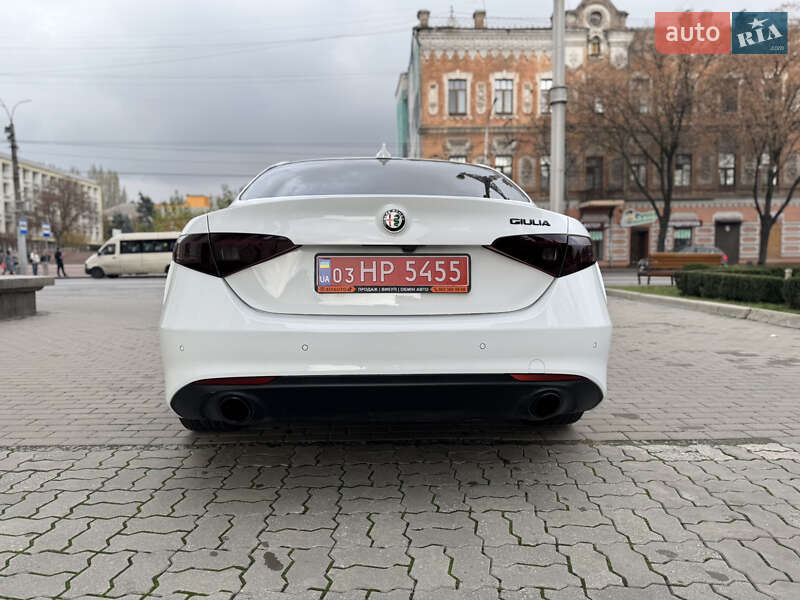 Седан Alfa Romeo Giulia 2020 в Запорожье