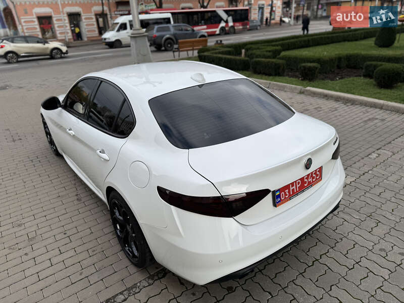 Седан Alfa Romeo Giulia 2020 в Запорожье