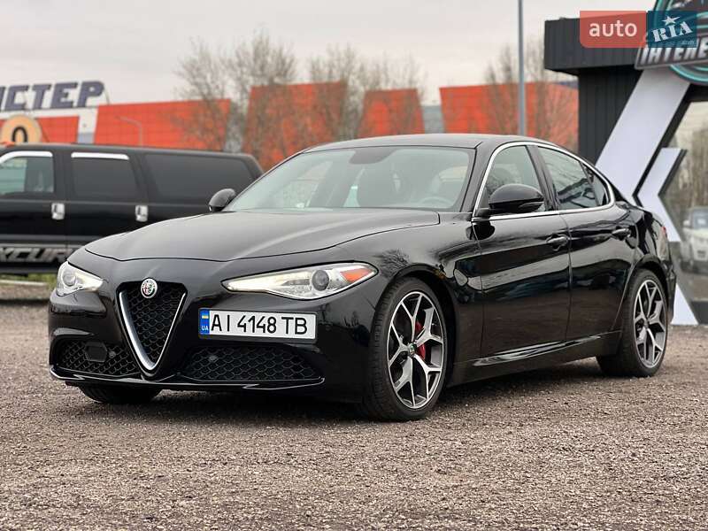 Седан Alfa Romeo Giulia 2018 в Киеве фото 2 Седан Alfa Romeo Giulia 2018 в Киеве