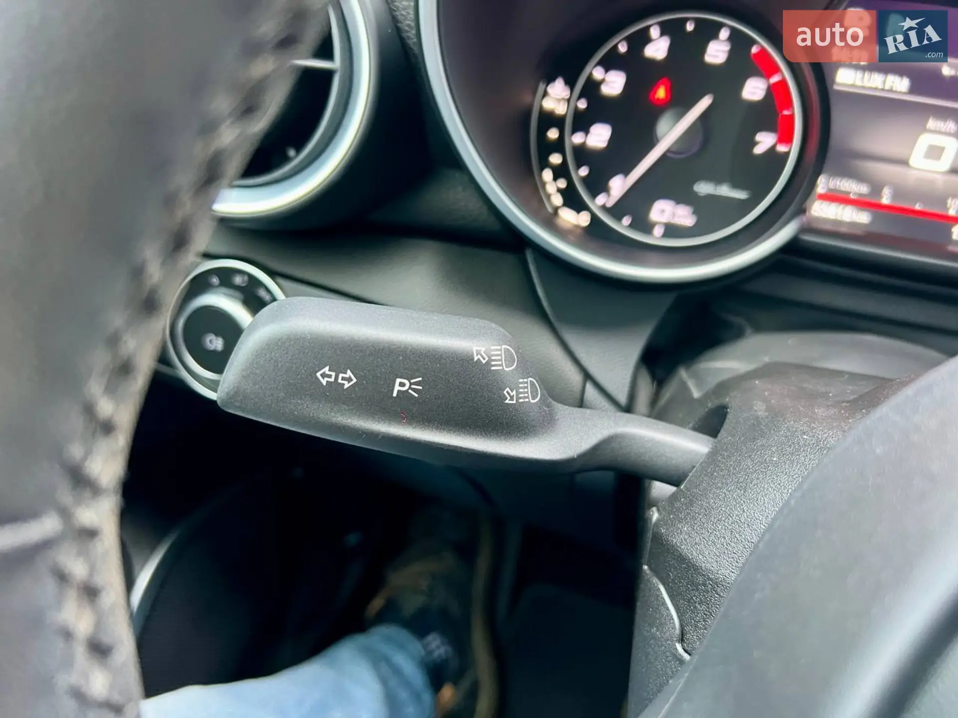 2018 Alfa Romeo Giulia - мініатюра 47