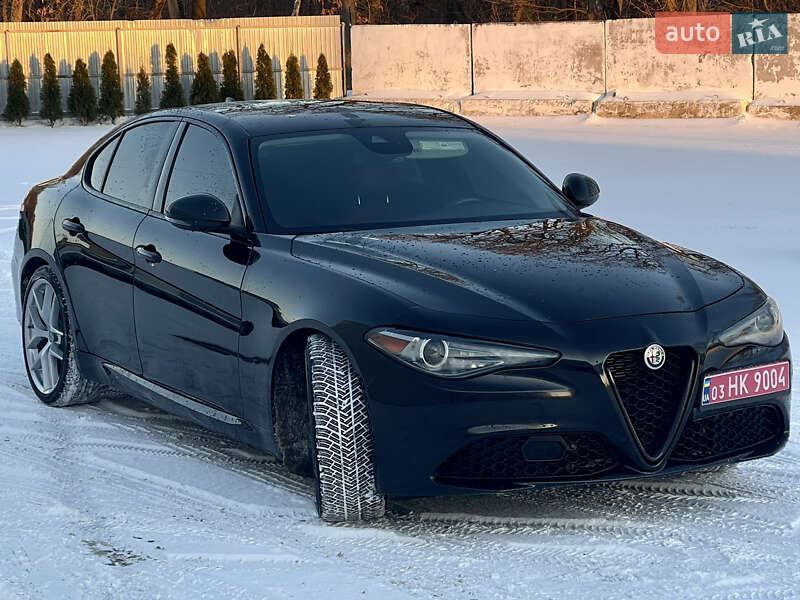 Седан Alfa Romeo Giulia 2020 в Луцке