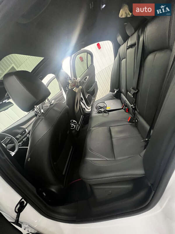 Седан Alfa Romeo Giulia 2022 в Киеве