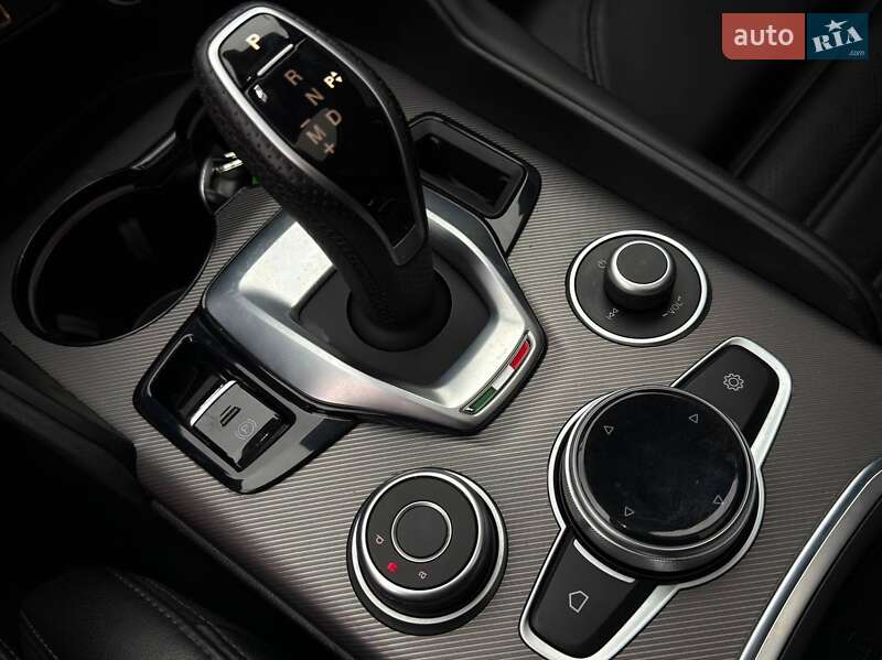 Седан Alfa Romeo Giulia 2019 в Харькове