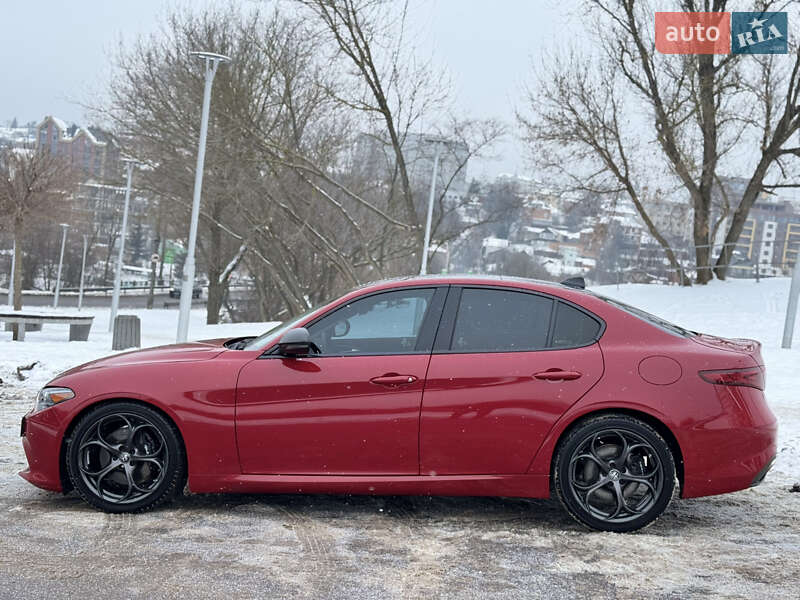 Седан Alfa Romeo Giulia 2018 в Виннице