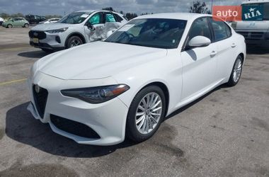 Седан Alfa Romeo Giulia 2022 в Львове