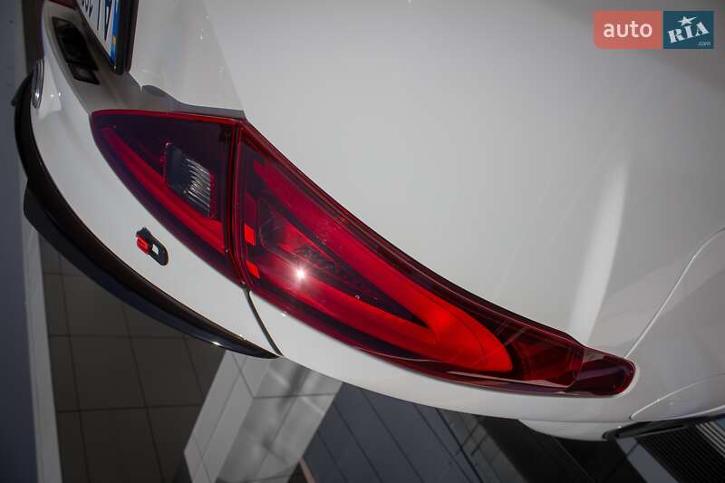 Седан Alfa Romeo Giulia 2020 в Киеве фото 46 Седан Alfa Romeo Giulia 2020 в Киеве