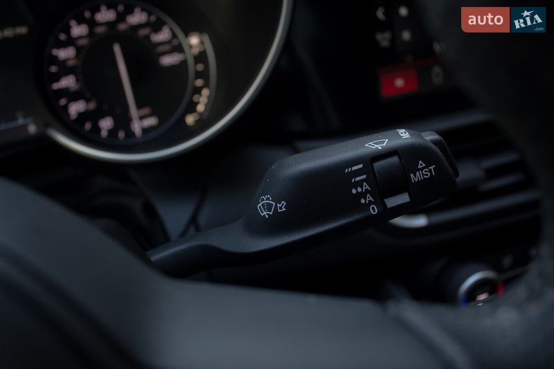 Седан Alfa Romeo Giulia 2020 в Киеве фото 29 Седан Alfa Romeo Giulia 2020 в Киеве