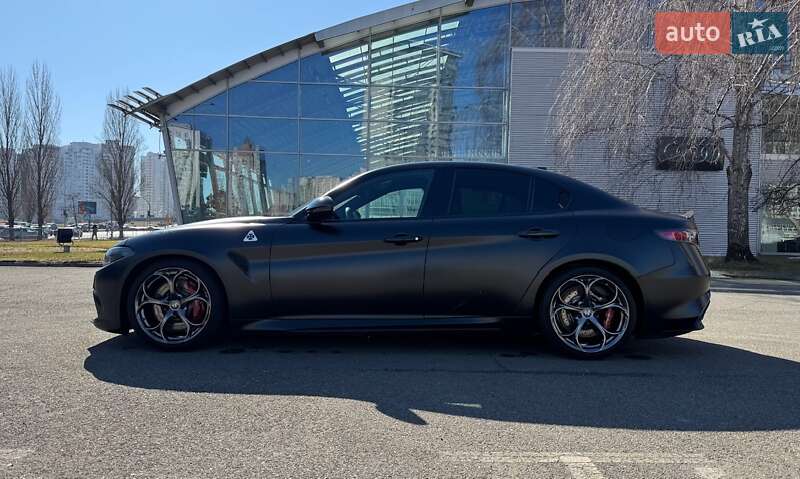 Седан Alfa Romeo Giulia 2017 в Киеве