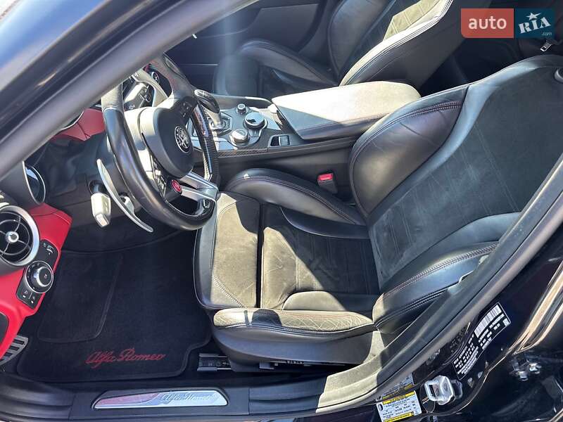 Седан Alfa Romeo Giulia 2017 в Киеве