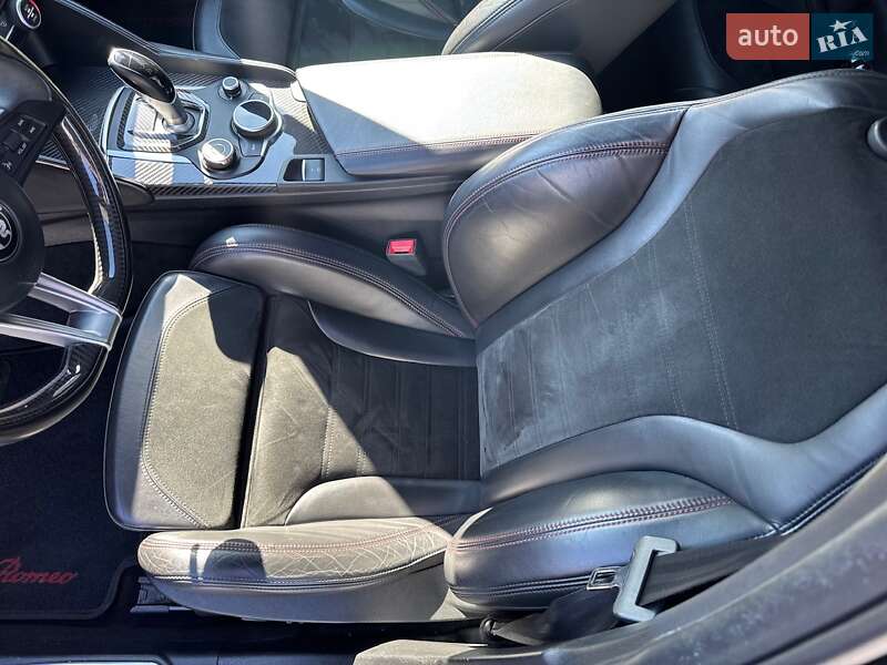 Седан Alfa Romeo Giulia 2017 в Києві