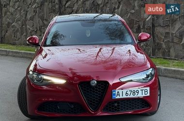 Седан Alfa Romeo Giulia 2017 в Києві