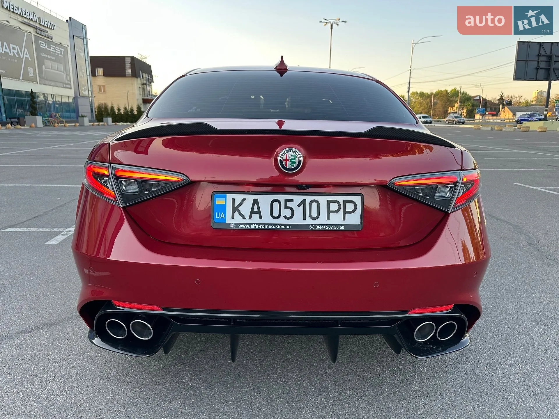 2017 Alfa Romeo Giulia - мініатюра 16